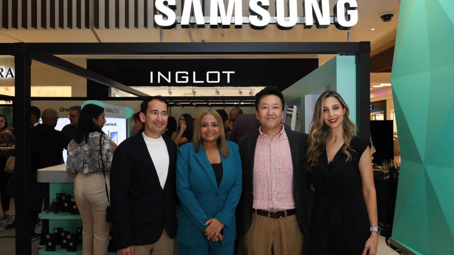 Samsung inaugura una tienda bajo el concepto Pop Up