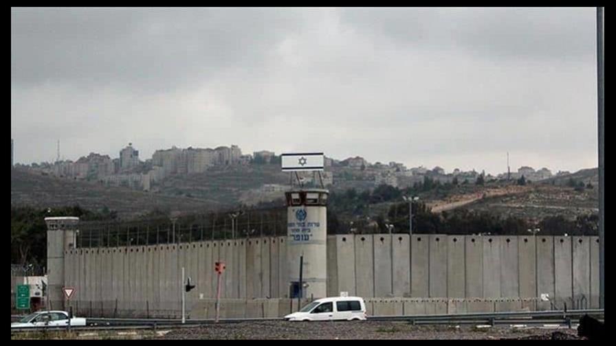 Las cárceles de Israel, abarrotadas de presos palestinos hacinados en sus celdas