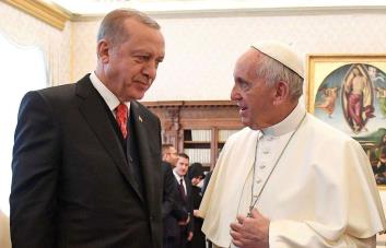 Papa Francisco habla con el presidente de Turquía de la necesidad de los dos Estados en Tierra Santa