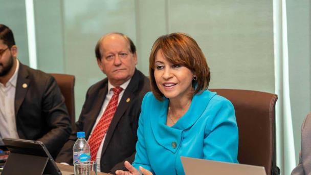 Bancos dominicanos están optimistas ante panorama económico nacional