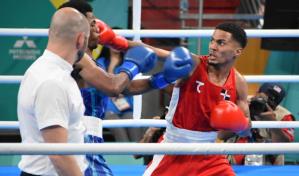 Y&uacute;nior Alc&aacute;ntara asegura plata en boxeo en los Panamericanos