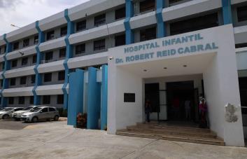 Muere niño de 9 años con síntomas de dengue en el hospital Robert Reid Cabral