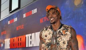 Basquetbolista Dwight Howard admite haber tenido relaciones sexuales con un hombre