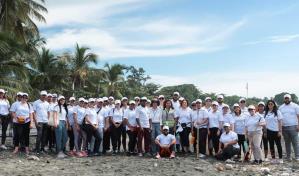 BANDEX y sus colaboradores realizan jornada limpieza de playa