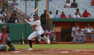 Los Toros derrotan al Escogido y lo dejan solo en el sótano