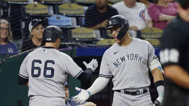 Aaron Judge gana premio Roberto Clemente por su filantropía