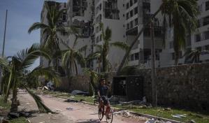 México sube a 48 la cifra de fallecidos por el impacto del huracán Otis en Acapulco