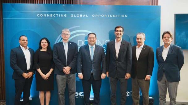 Director de Aduanas reitera República Dominicana puede ser un gran centro logístico para las Américas