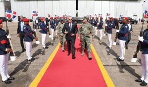 Desde una boda hasta reconocimientos: así han sido los viajes de Abinader al exterior