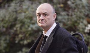 Exasesor de Boris Johnson fustiga actuación del gobierno durante la pandemia de COVID-19