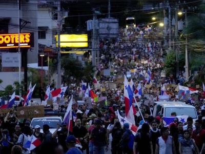 Panamá: Al menos 878 arrestos durante protestas antiminería