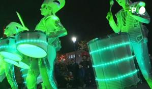 La mayor fiesta de Halloween de Europa atrae multitudes en Irlanda del Norte