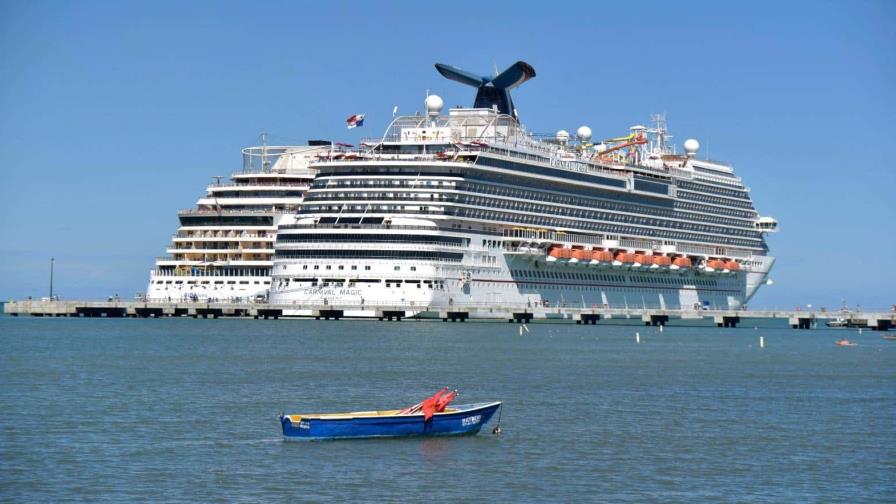 Terminales de Puerto Plata recibirán 48 cruceros en noviembre