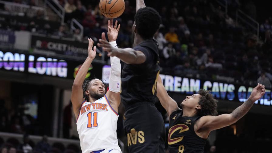 Randle y Brunson anotan 19 puntos cada uno; Knicks doblegan a Cavaliers