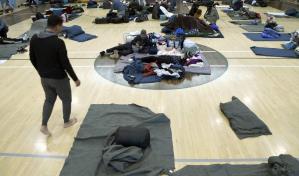 Alcaldes de cinco ciudades de EE.UU. piden reunión con Biden por crisis migratoria