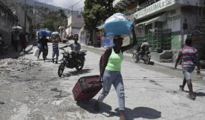 Miles de desplazados en Haití por violencia que puede "sacrificar a una generación entera"