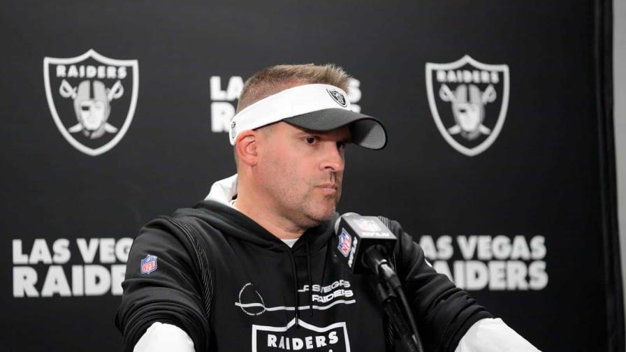 Raiders destituyen al entrenador McDaniels y al gerente general Ziegler