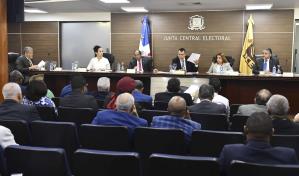 La JCE ordena investigación por denuncia de uso de recursos del Estado en campaña