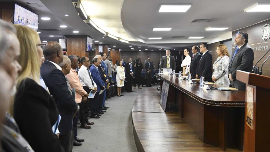 La JCE y partidos acuerdan auditar equipos que se utilizarán en las elecciones del 2024