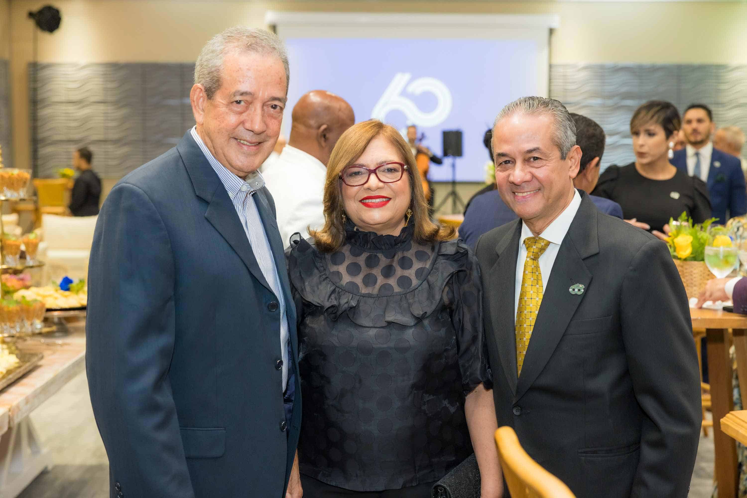 Eusebio Almonte, Noris de Almonte, Francisco Deschamps