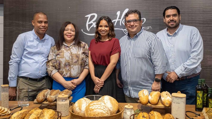 BuenHorno estrena nueva línea de panes artesanales 100 % naturales BuenHorno estrena nueva línea de panes artesanales 100 % naturales