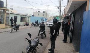 Policías matan individuo en intercambio de disparos en Los Guaricanos