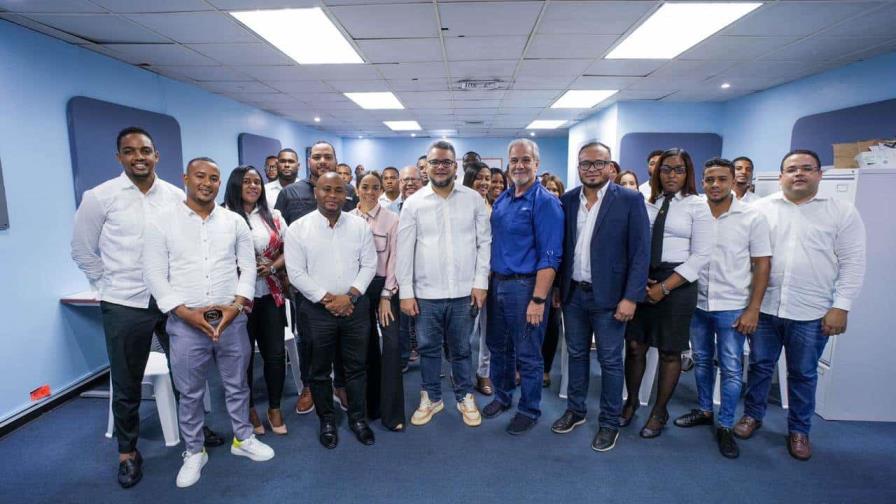 Dominicanos viajan a Costa Rica para intercambio de experiencias en el área agropecuaria