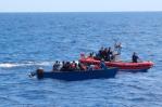 Repatrian a 89 migrantes dominicanos tras interceptar su barco en aguas de Puerto Rico Repatrian a 89 migrantes dominicanos tras interceptar su barco en aguas de Puerto Rico