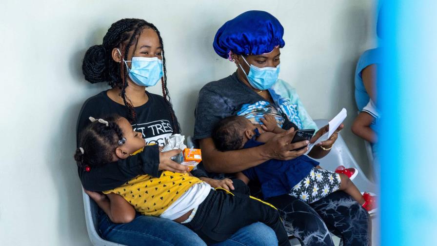 Hospitales Hugo Mendoza y el Robert Reid acumulan 123 pacientes ingresados por posible dengue