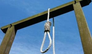 Irán condena a muerte a una mujer por adulterio, según prensa estatal