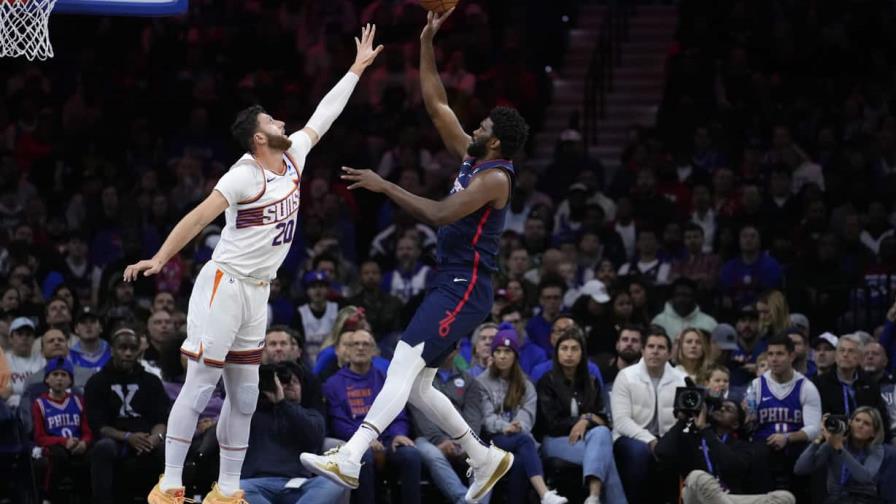 Los 76ers aprovechan ausencias de los Suns para ganar por 112-100 Los 76ers aprovechan ausencias de los Suns para ganar por 112-100