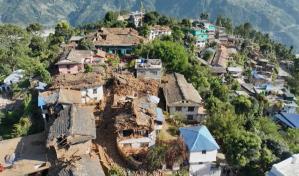 Sismo de magnitud 5,6 en Nepal deja 143 muertos y despliegue de rescate