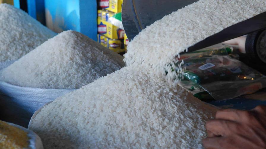 Comerciantes detallistas denuncian precio del saco de arroz aumenta cerca del 60 %