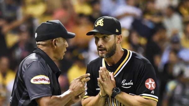 José Leger se une al cuerpo de coaches del Escogido