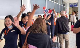 Llega a Santiago el primer vuelo desde Orlando, Florida