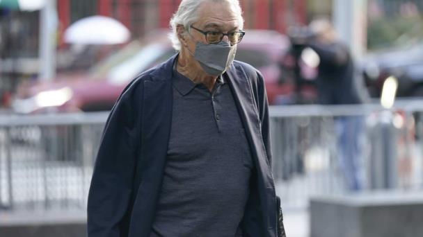 Exasistente de Robert De Niro dice que su comportamiento era “espeluznante”