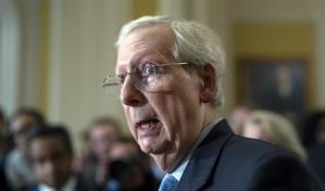 Senadores republicanos detallan medidas fronterizas que quieren a cambio de ayuda para Ucrania