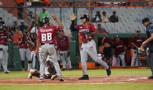 Los Gigantes maltratan a los Toros y se alejan en la cima