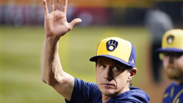 Milwaukee trata de digerir la idea de que Counsell dirigirá a los Cachorros
