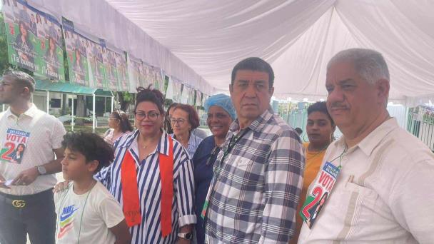 Doctora Yubelky Aquino denuncia irregularidades en apertura del proceso electoral del CMD