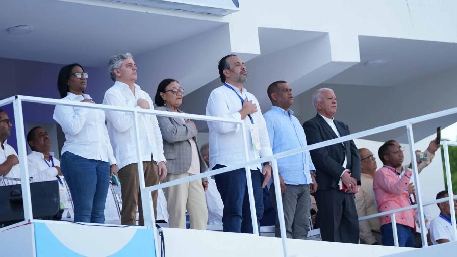 Inefi inicia con gran esplendor X Juegos Escolares Deportivos Nacionales Barahona 2023