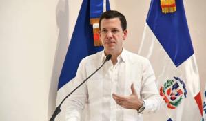 Presidencia de la República evalúa opciones para vacante de Hugo Beras en el Intrant