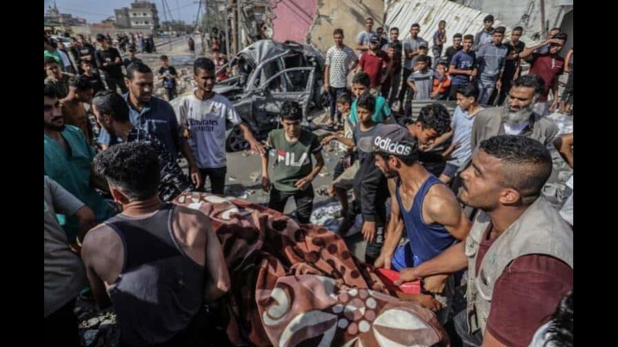 Aumentan a más de 10,800 los muertos por los bombardeos israelíes sobre la Franja de Gaza