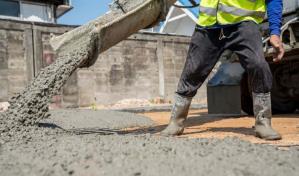 Un hombre muere al caer en una mezcladora de cemento en Nueva York