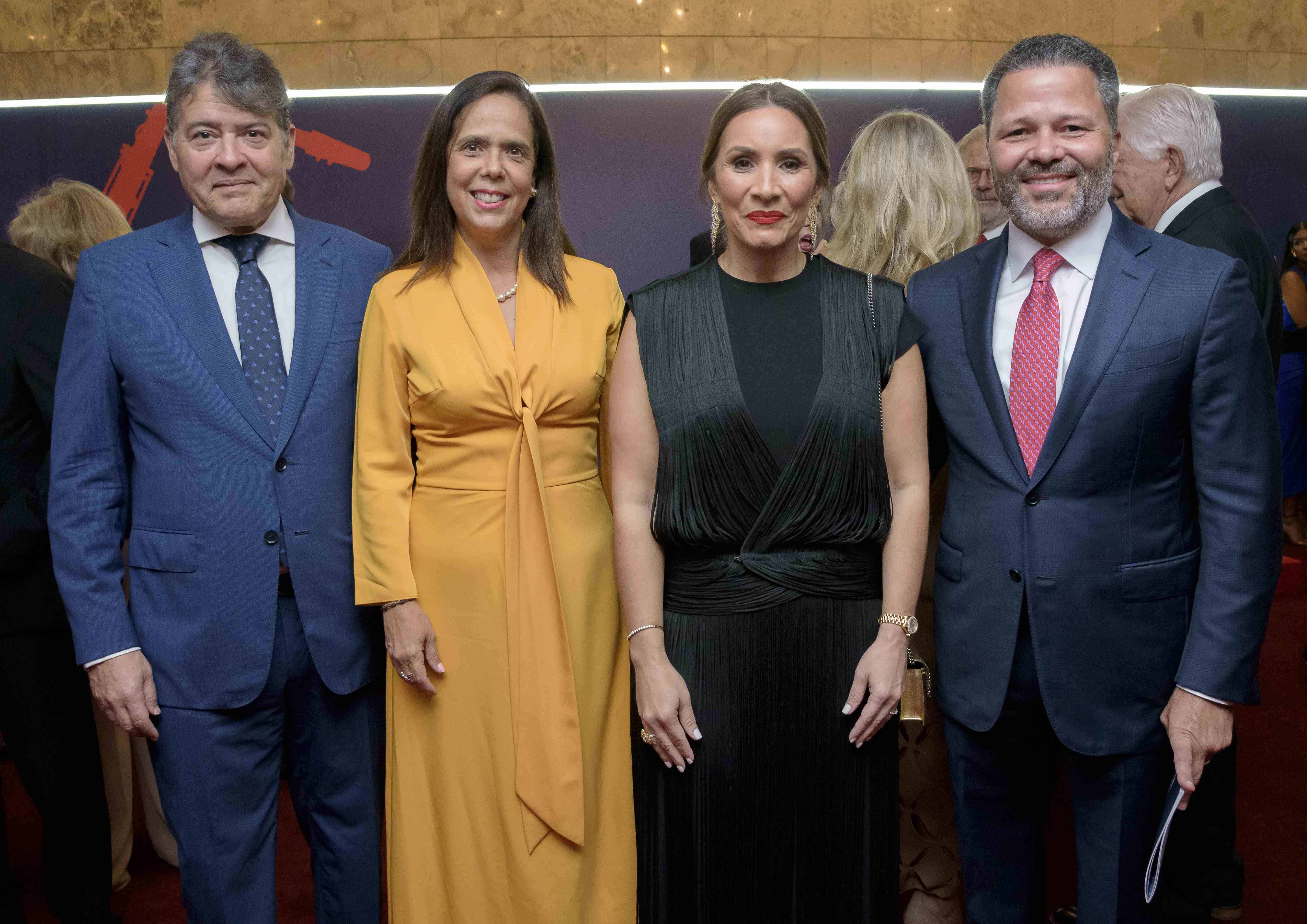 Práxedes Castillo, Maribel Bellapart, Karina Cortorreal y Eduardo Cruz.