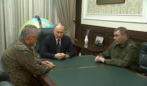 Putin visita el cuartel general de la operaci&oacute;n militar en Ucrania