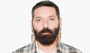 Muere el director creativo de Moschino, Davide Renne, 10 días después de llegar a la firma