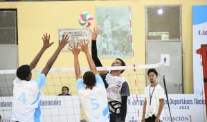 Nordeste y Cibao Norte jugarán la final voleibol masculino de los Juegos Escolares