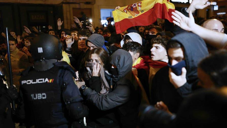 Noveno día de protestas en España contra la amnistía se salda con 9 detenidos en Madrid