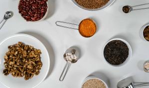 La magia de especias frescas y condimentos caseros